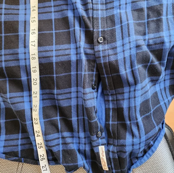 Penguin men's blue and white plaid men's shirt. - Picture 5 of 8